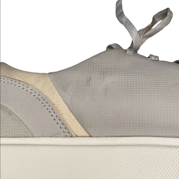 Cloudsteppers by Clarks ~ Lt grey with ivory accents ~ size 7 - Picture 8 of 14